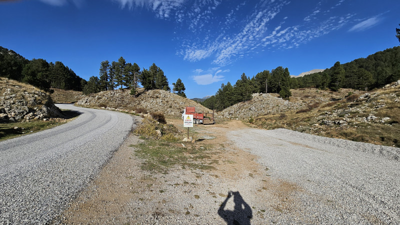 land_camroad2_3.jpg land_camroad2_3.jpg